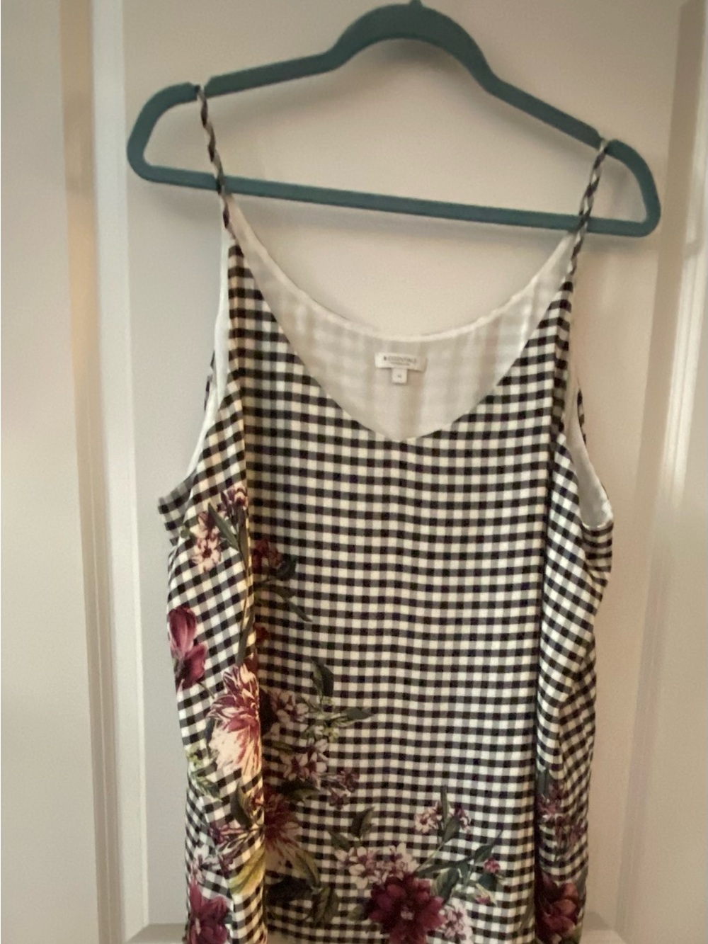 NWOT Ressentials Checked Floral Slip Tank Top - Black & White